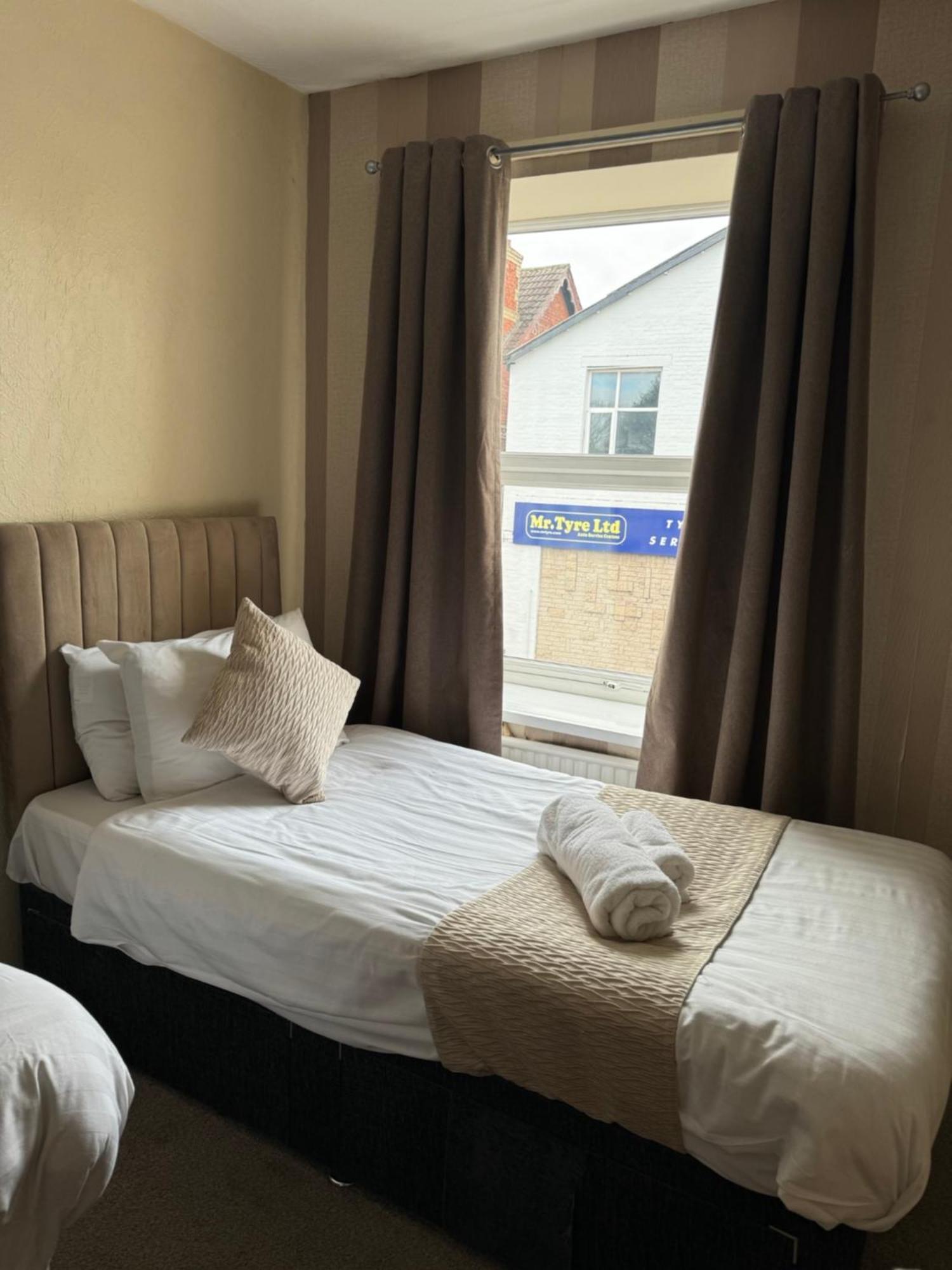 The Station Hotel Worksop Exterior photo